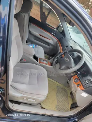 Toyota Mark II 2002 Blue