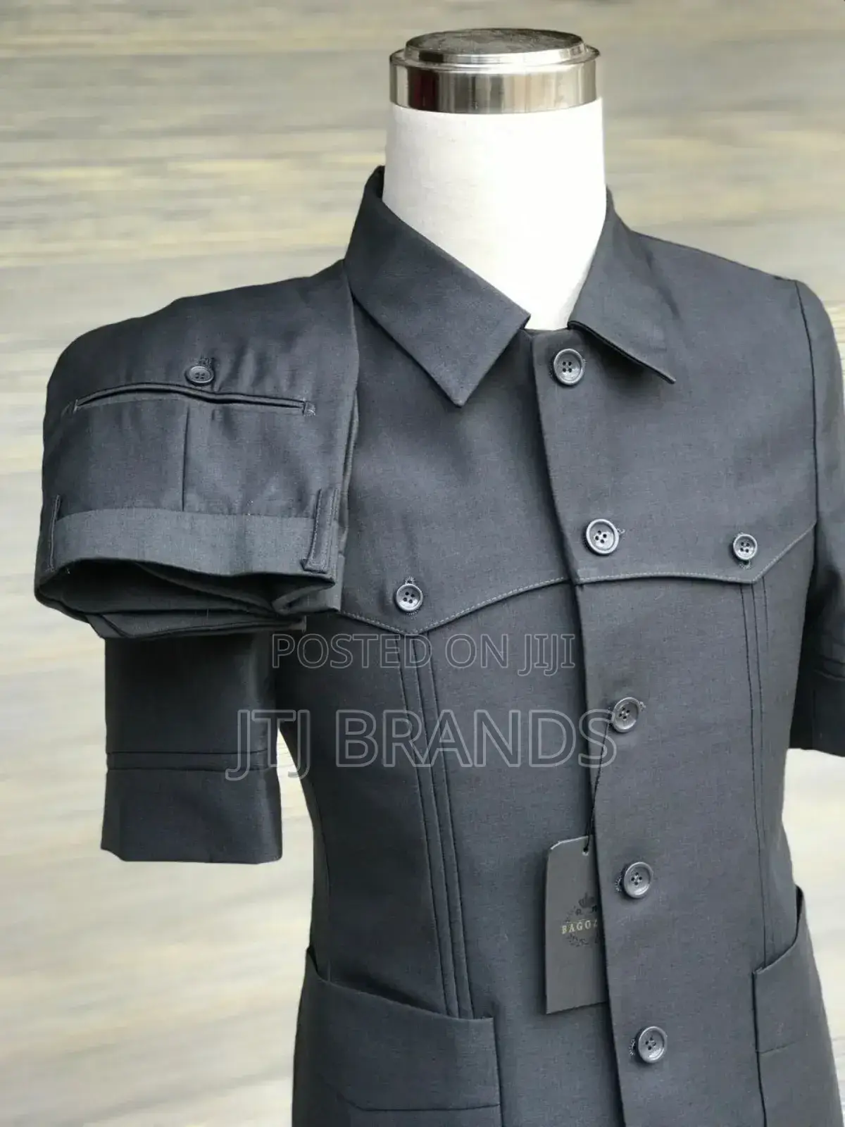 Short Sleeve Kaunda Suit