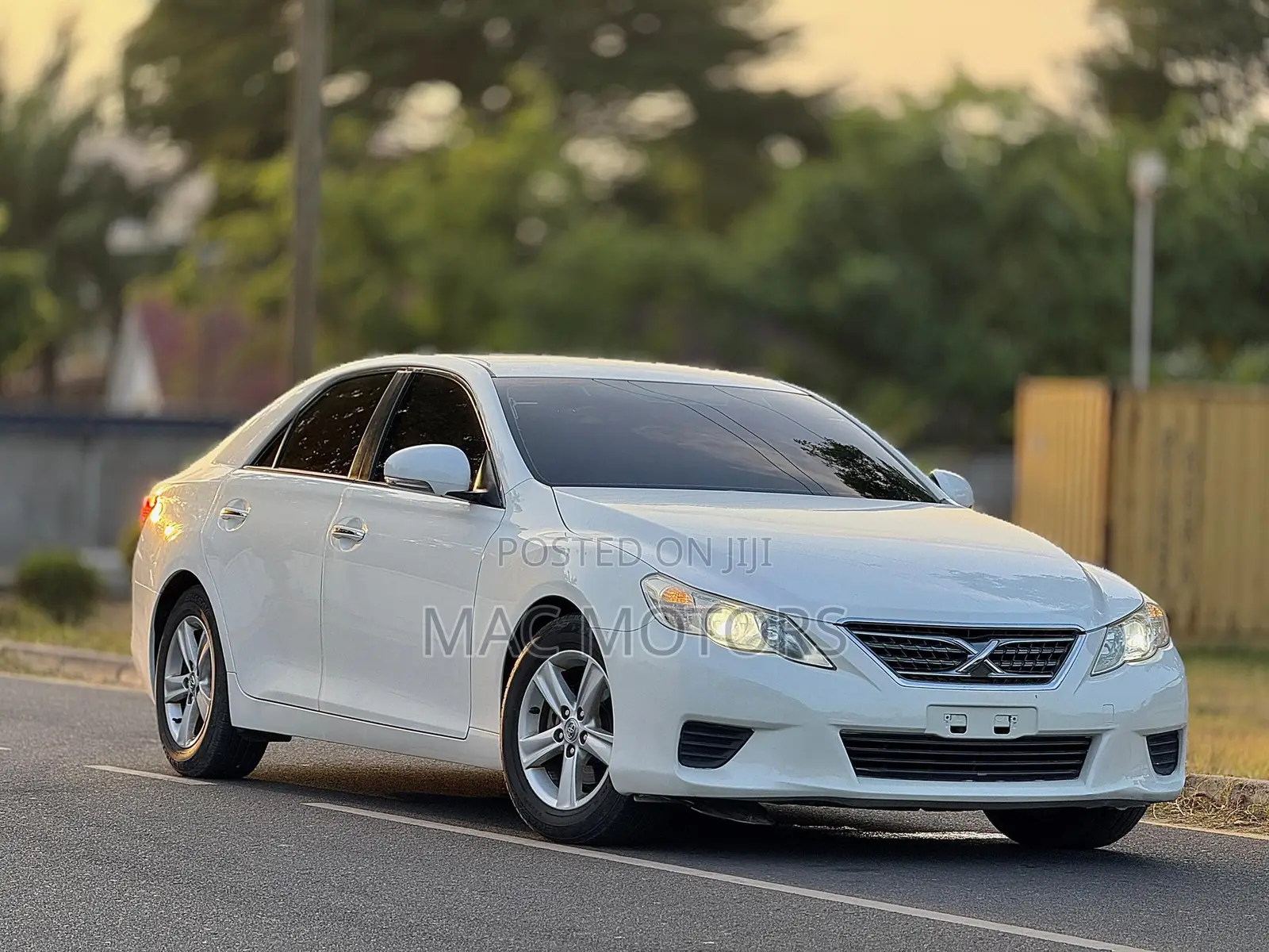 Toyota Mark X 2.5 RWD 2010 White