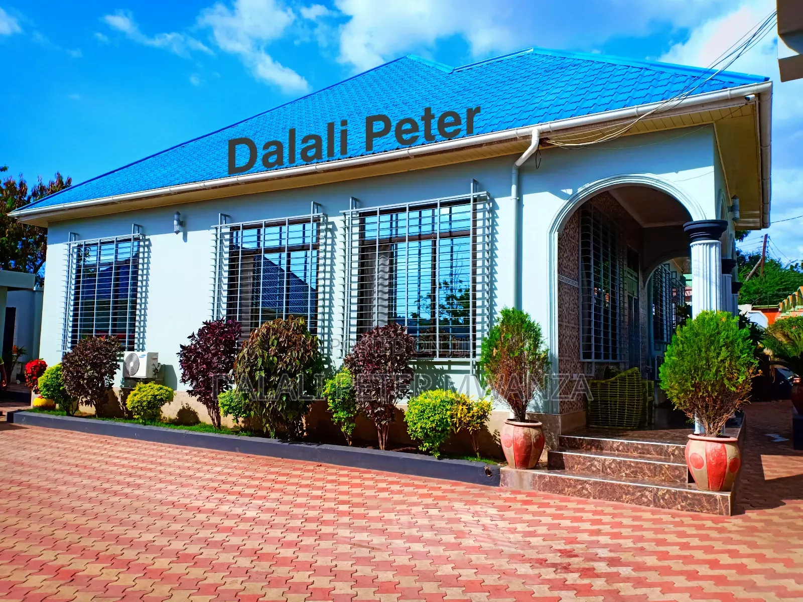 4bdrm House in Nyegezi Road, Nyamagana for rent