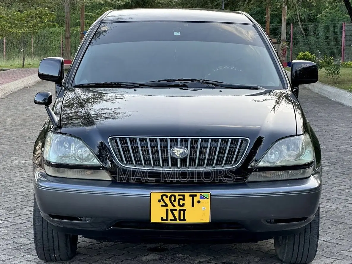 Toyota Harrier 2.4 16V 2000 Black