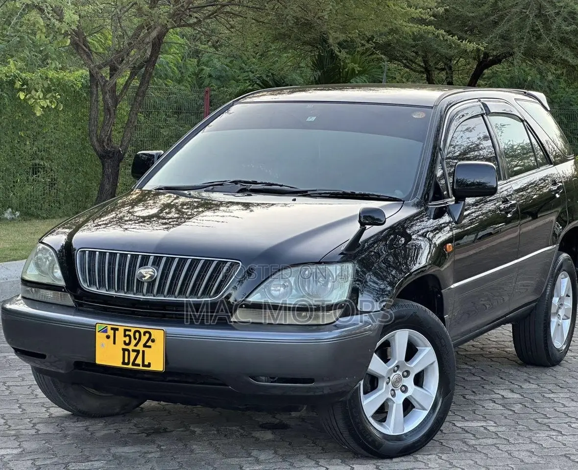 Toyota Harrier 2.4 16V 2000 Black