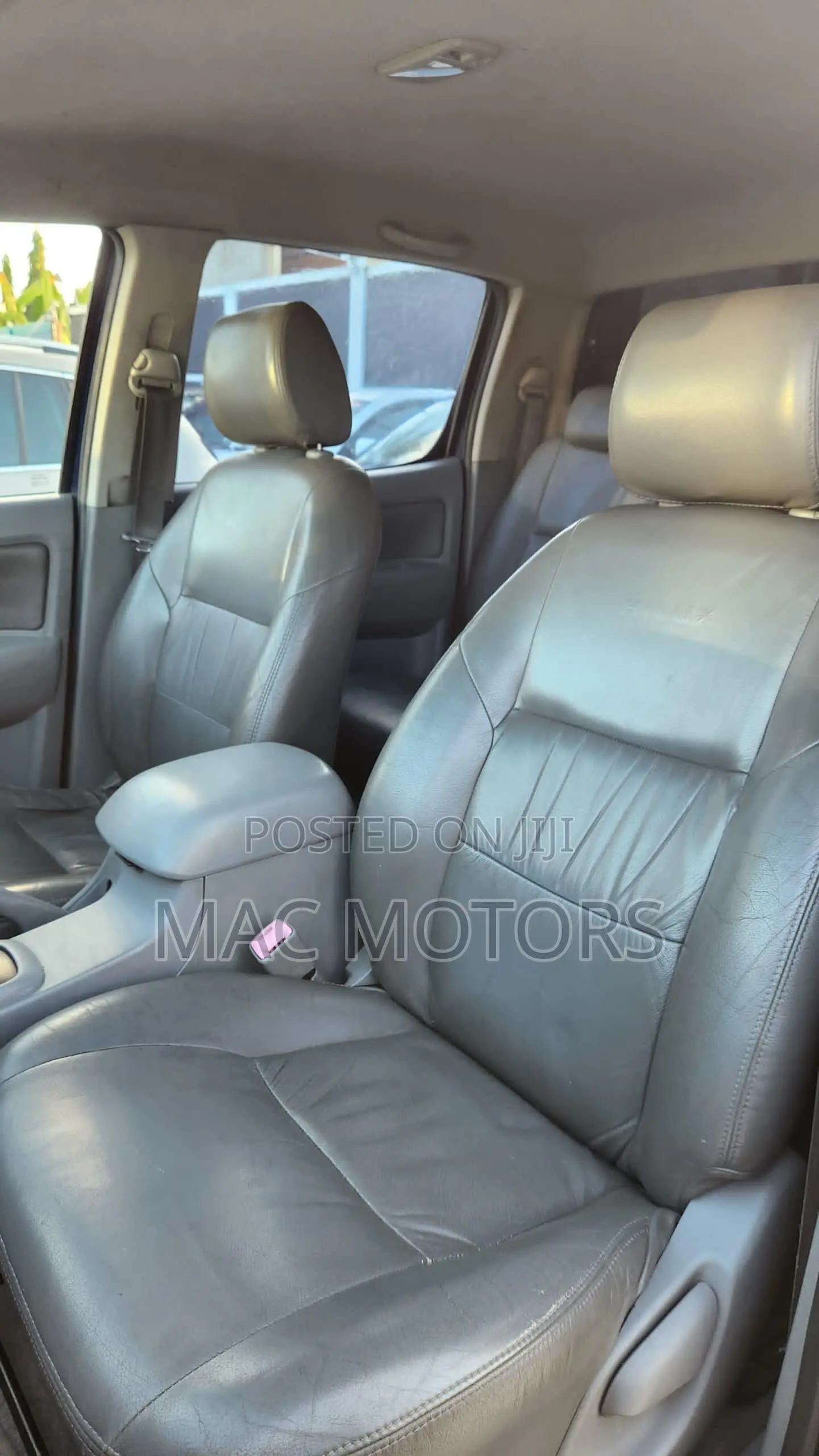 Toyota Hilux 2006 Blue