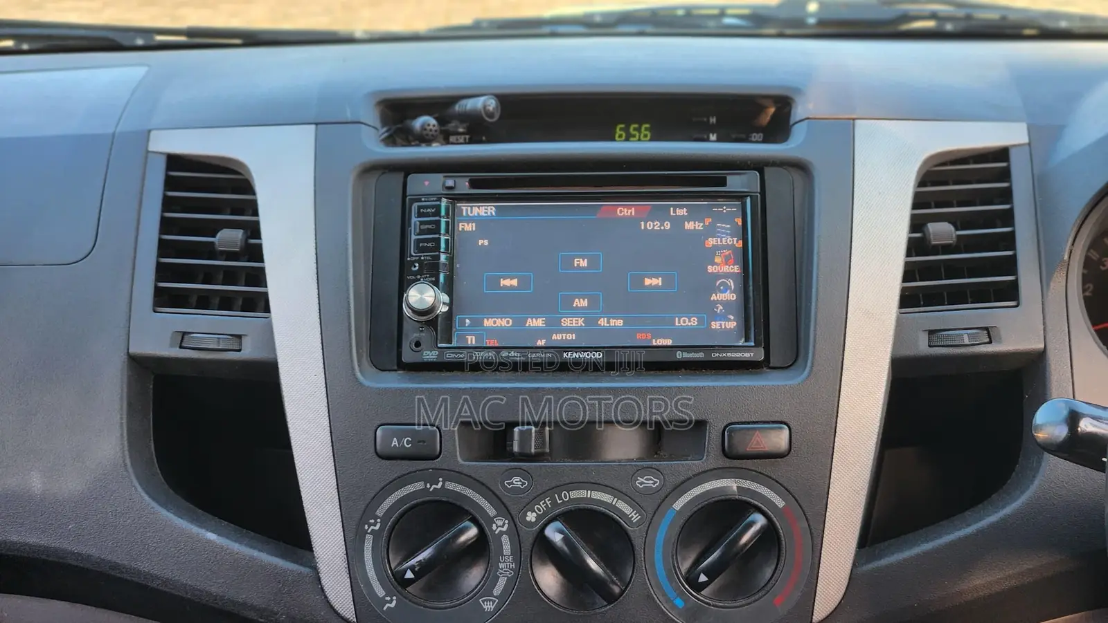 Toyota Hilux 2006 Blue