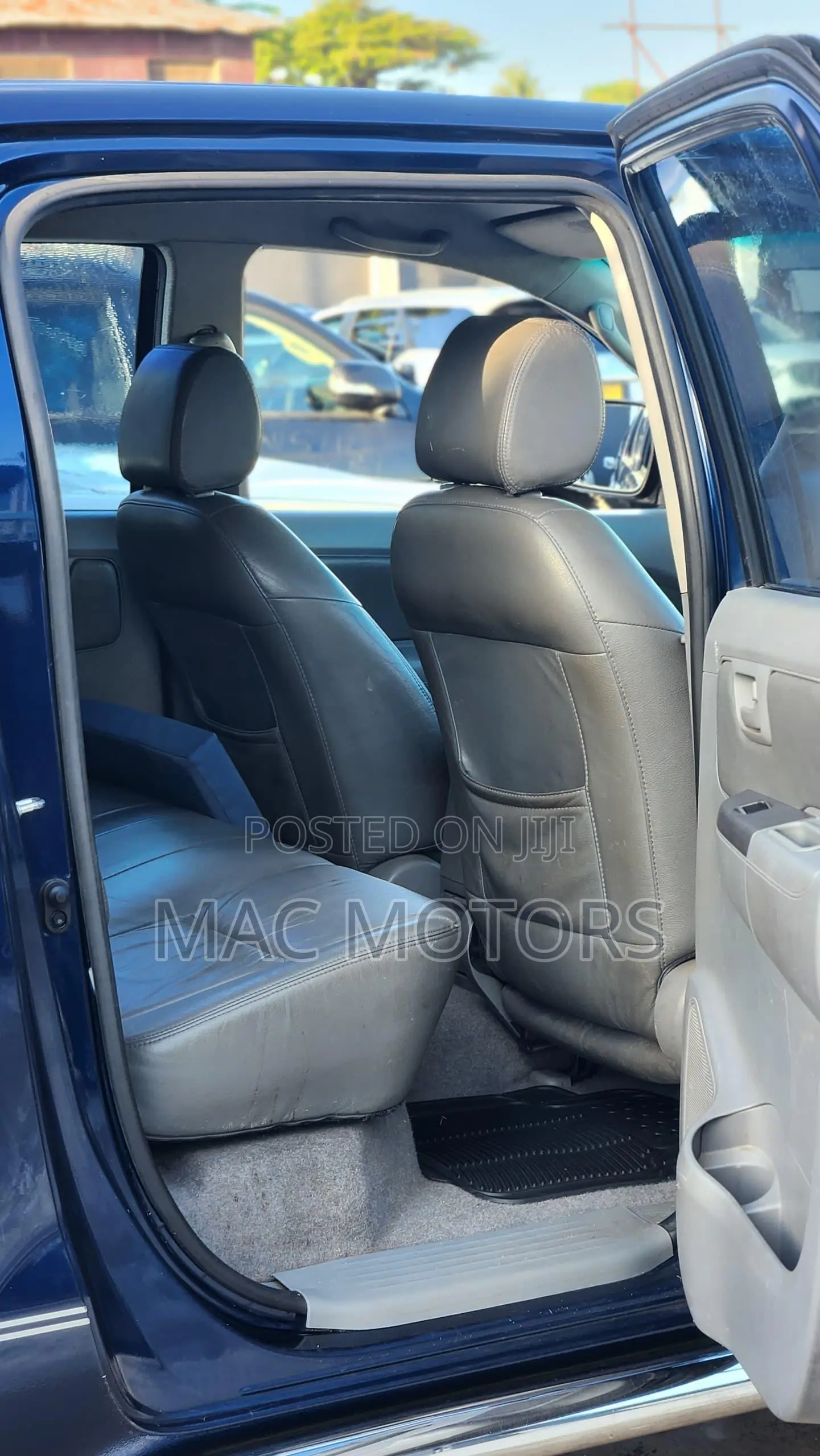 Toyota Hilux 2006 Blue