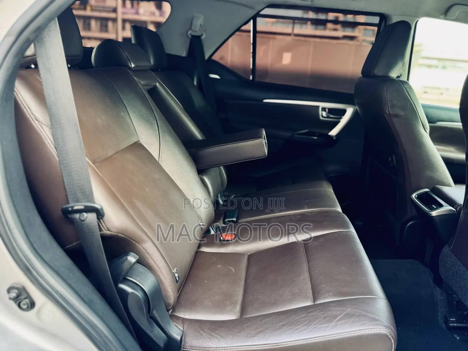 Toyota Fortuner 2.8 D AWD 2019 Silver