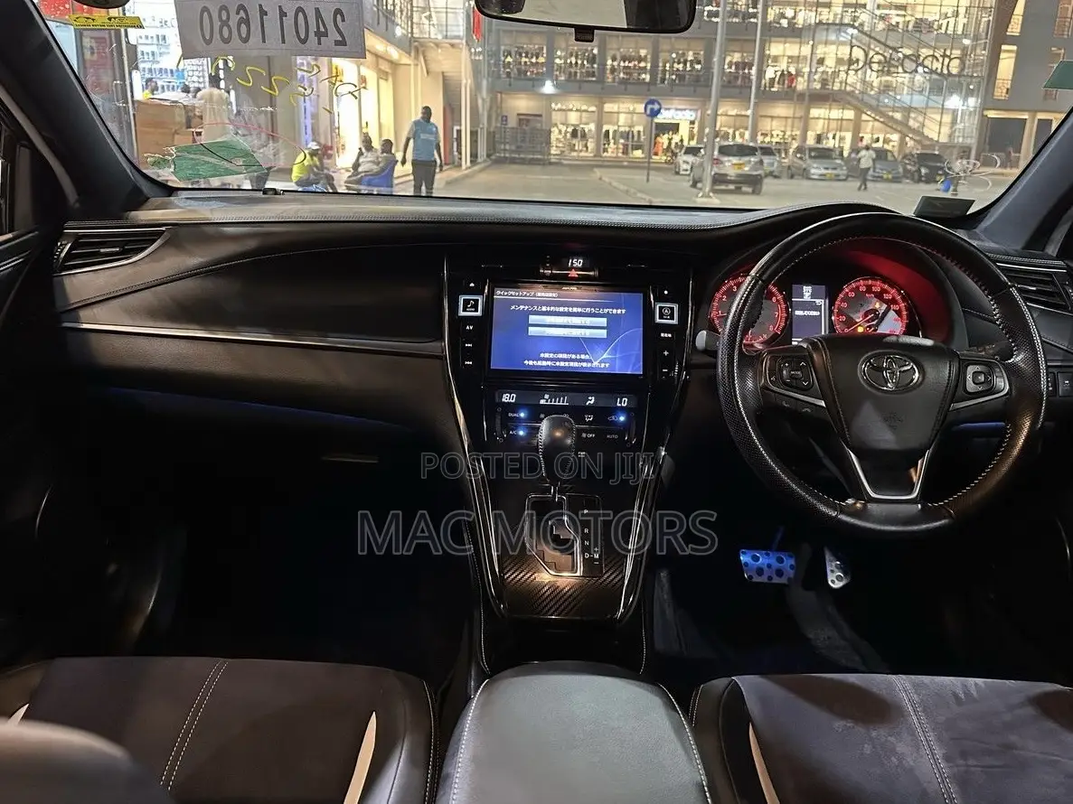 Toyota Harrier 2.0 2015 Blue