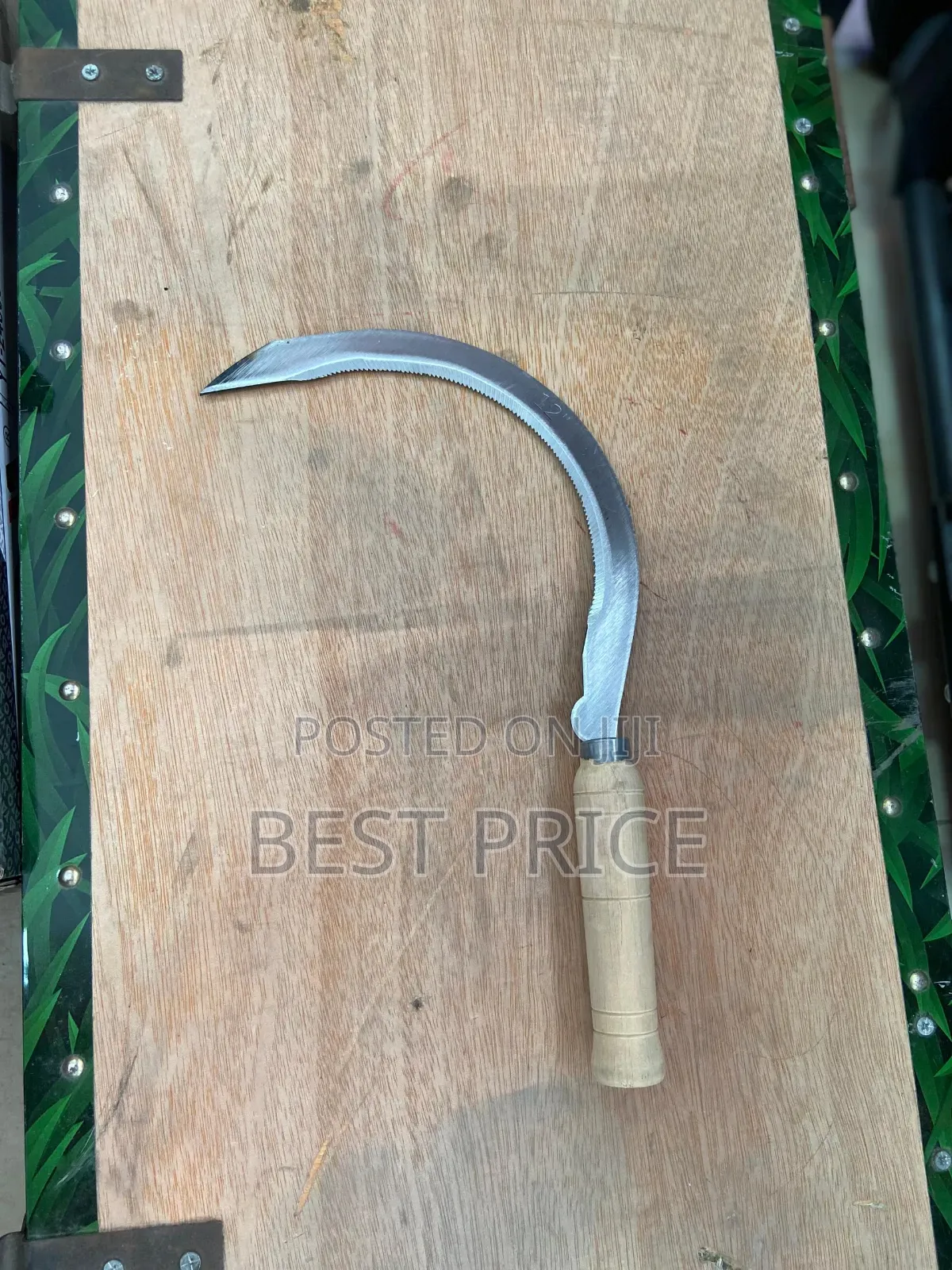 Grass Knife