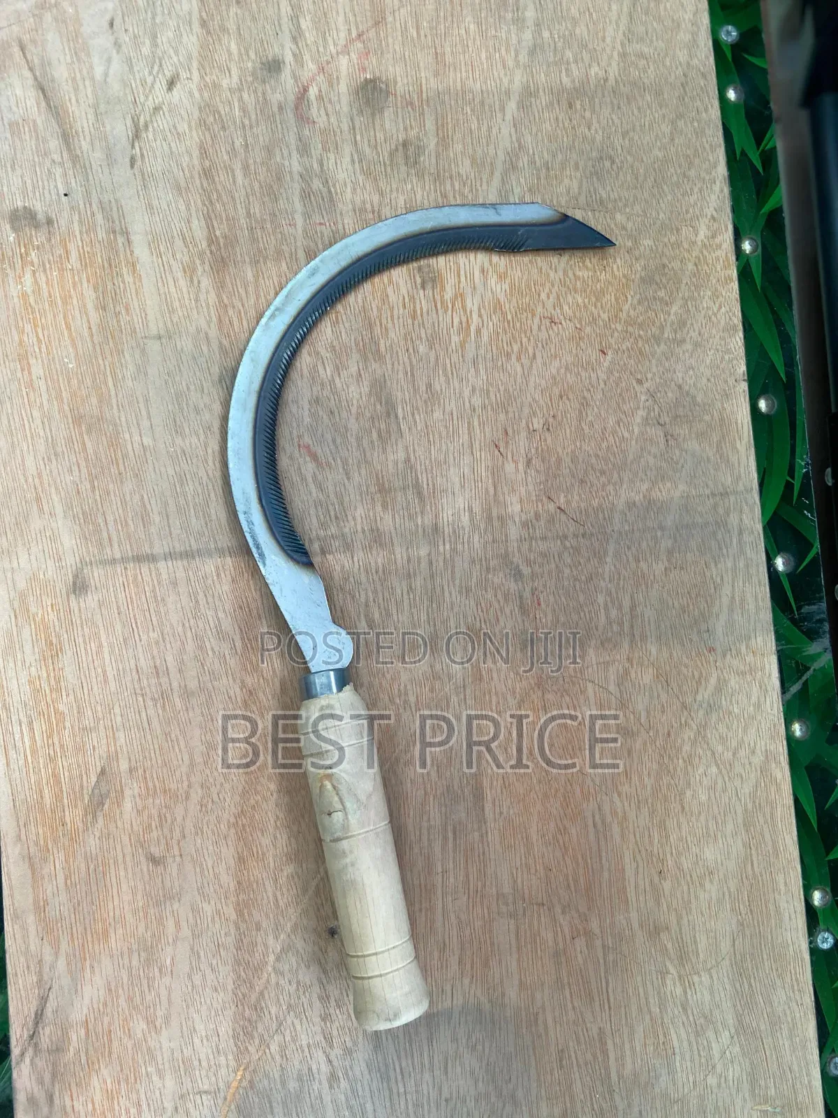 Grass Knife