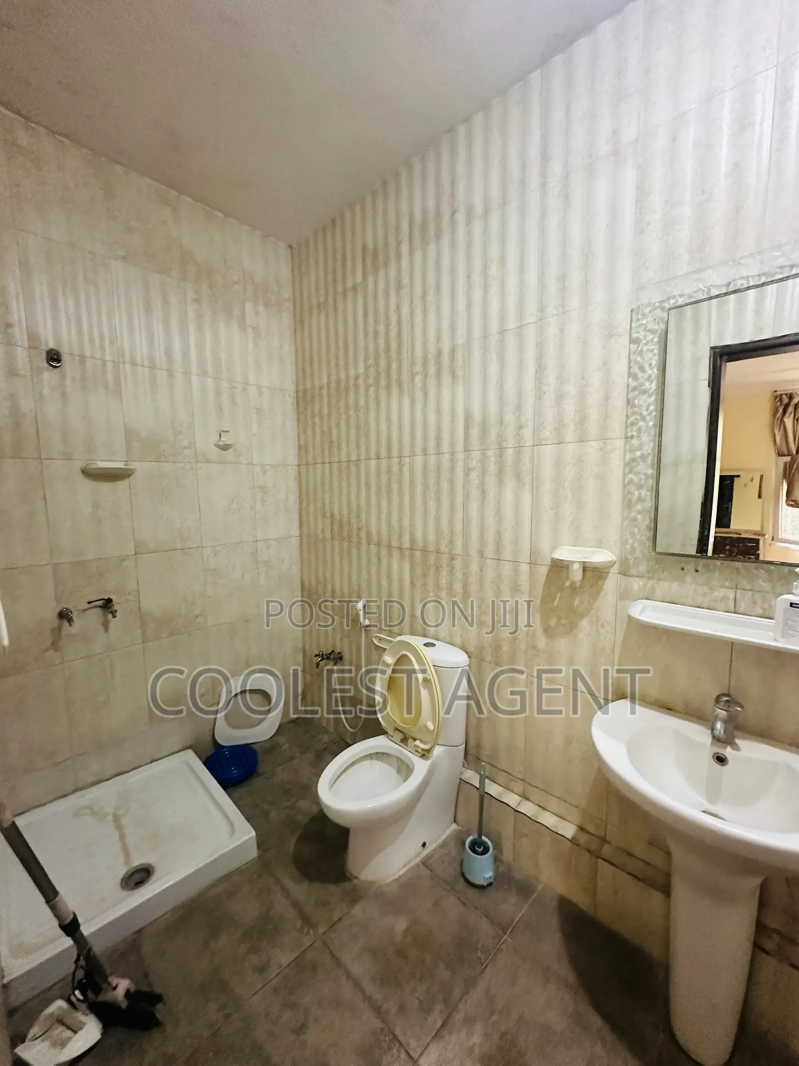 5bdrm Duplex in Oysterbay, Kinondoni for rent