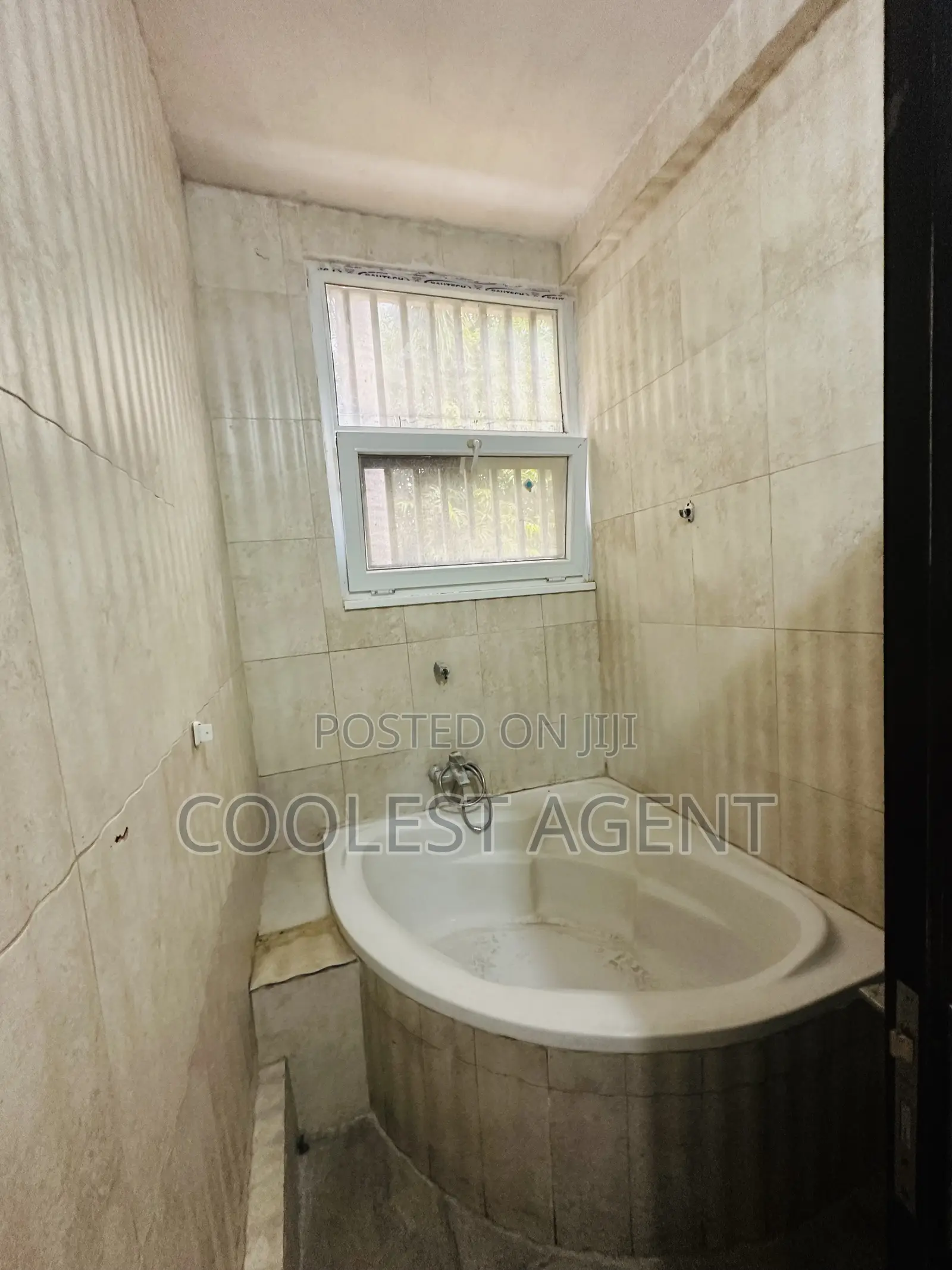 5bdrm Duplex in Oysterbay, Kinondoni for rent