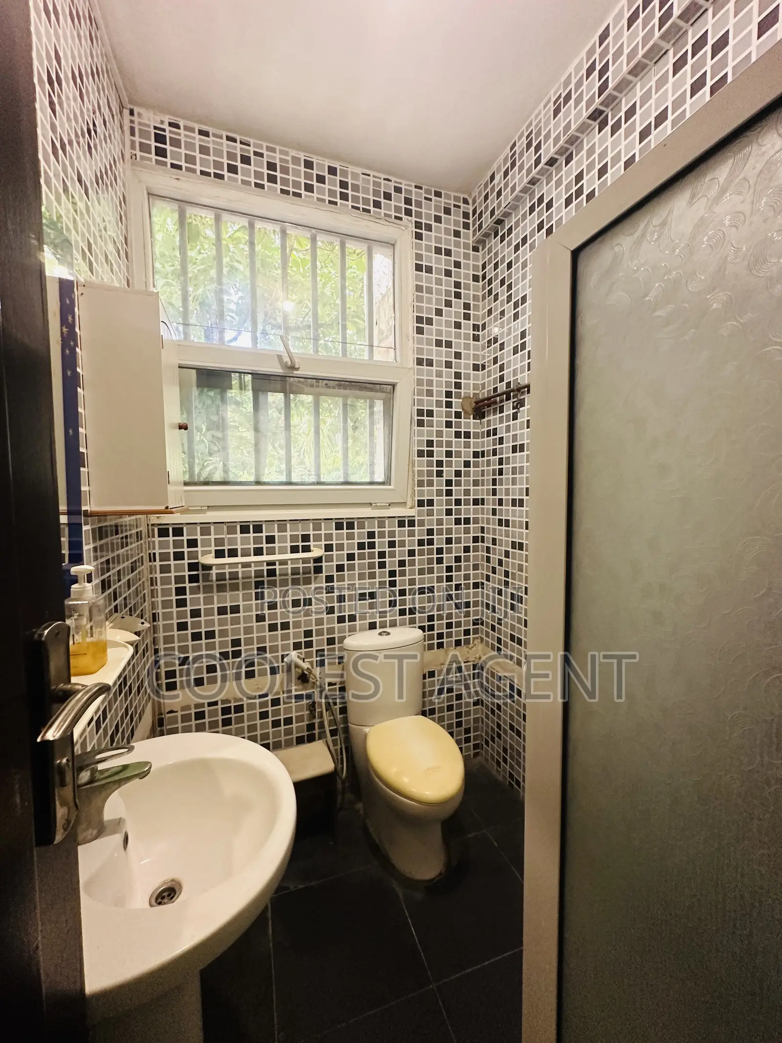 5bdrm Duplex in Oysterbay, Kinondoni for rent