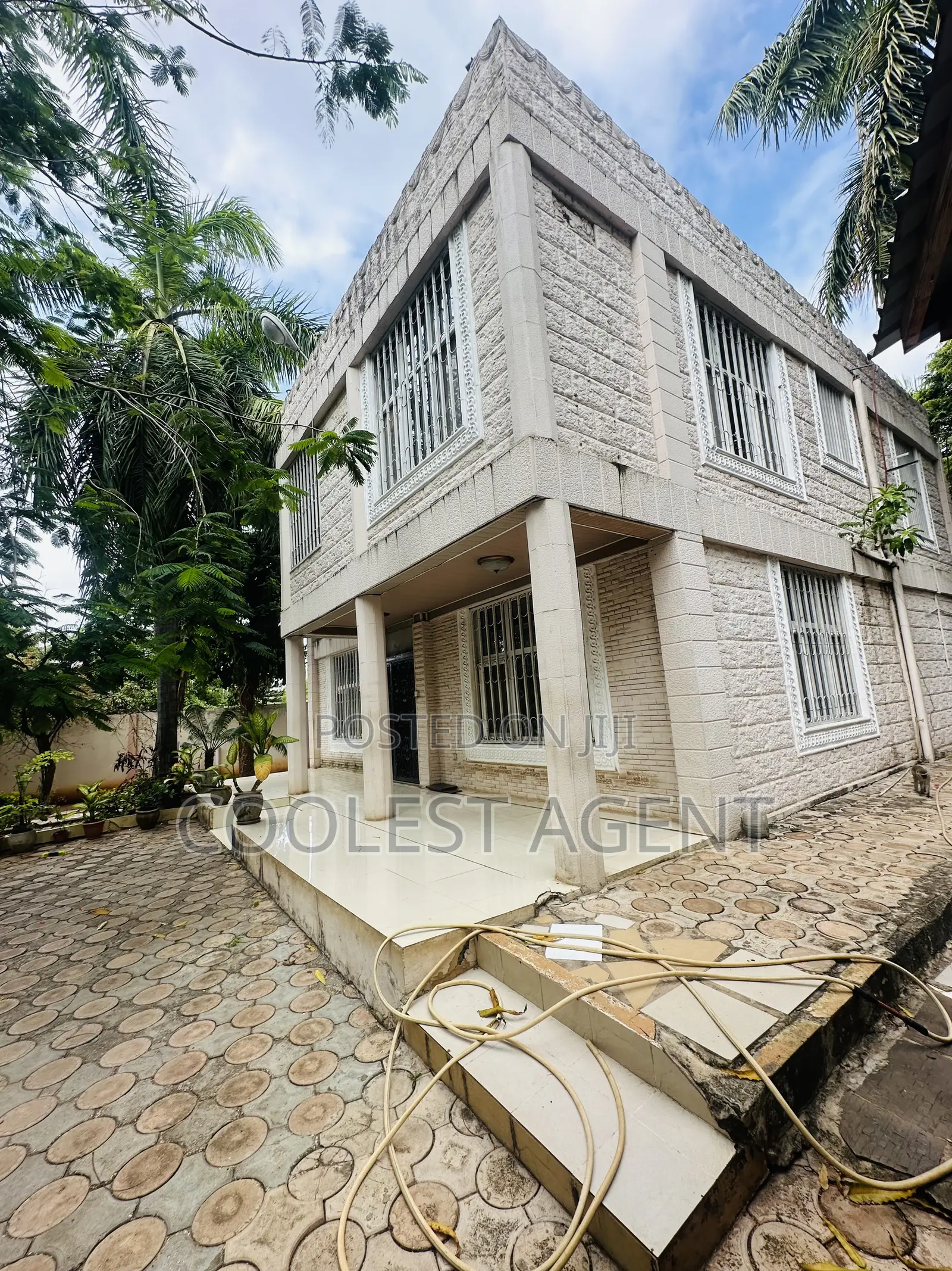 5bdrm Duplex in Oysterbay, Kinondoni for rent