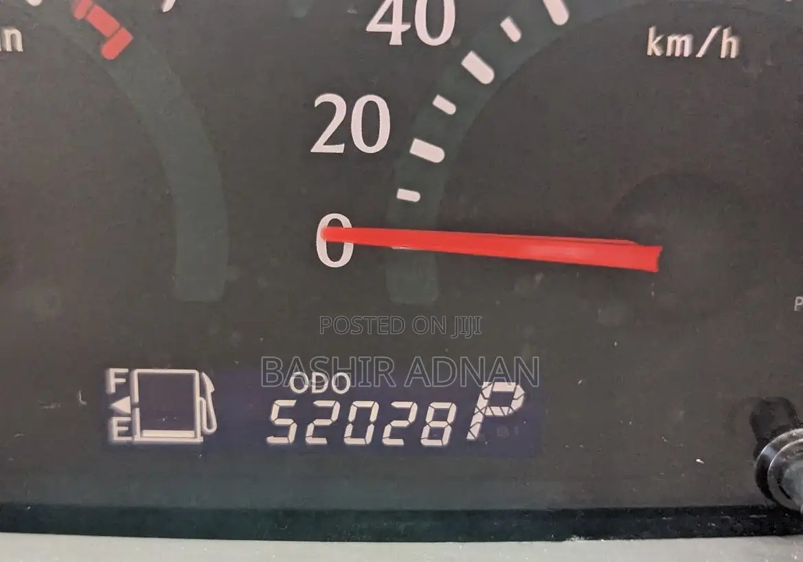 Toyota Sienta 1.5 FWD 2008 Gray