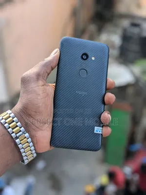 Sharp Aquos Zero 128 GB