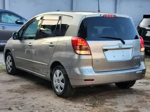 Toyota Corolla Spacio 2003 Silver