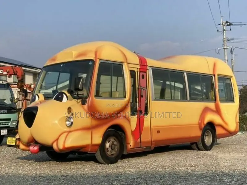 Mitsubishi Fuso Rosa 1998 Yellow