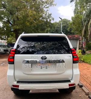 Toyota Land Cruiser Prado 2022 Pearl