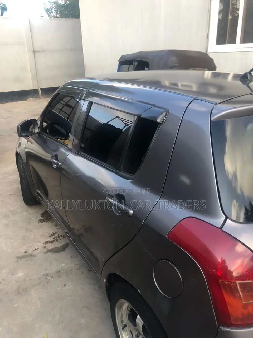 Suzuki Swift 2003 Gray