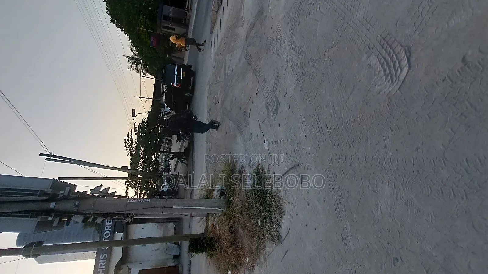 Show Room It Look at Tarmac Igesa Road