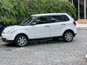 Mazda Verisa 2010 White