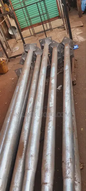 Galvanize Poles 6m Heights for Street Light