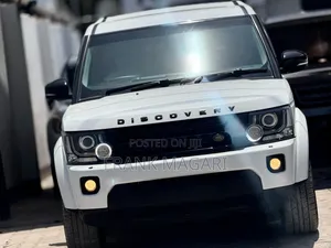 Land Rover Discovery 2015 White