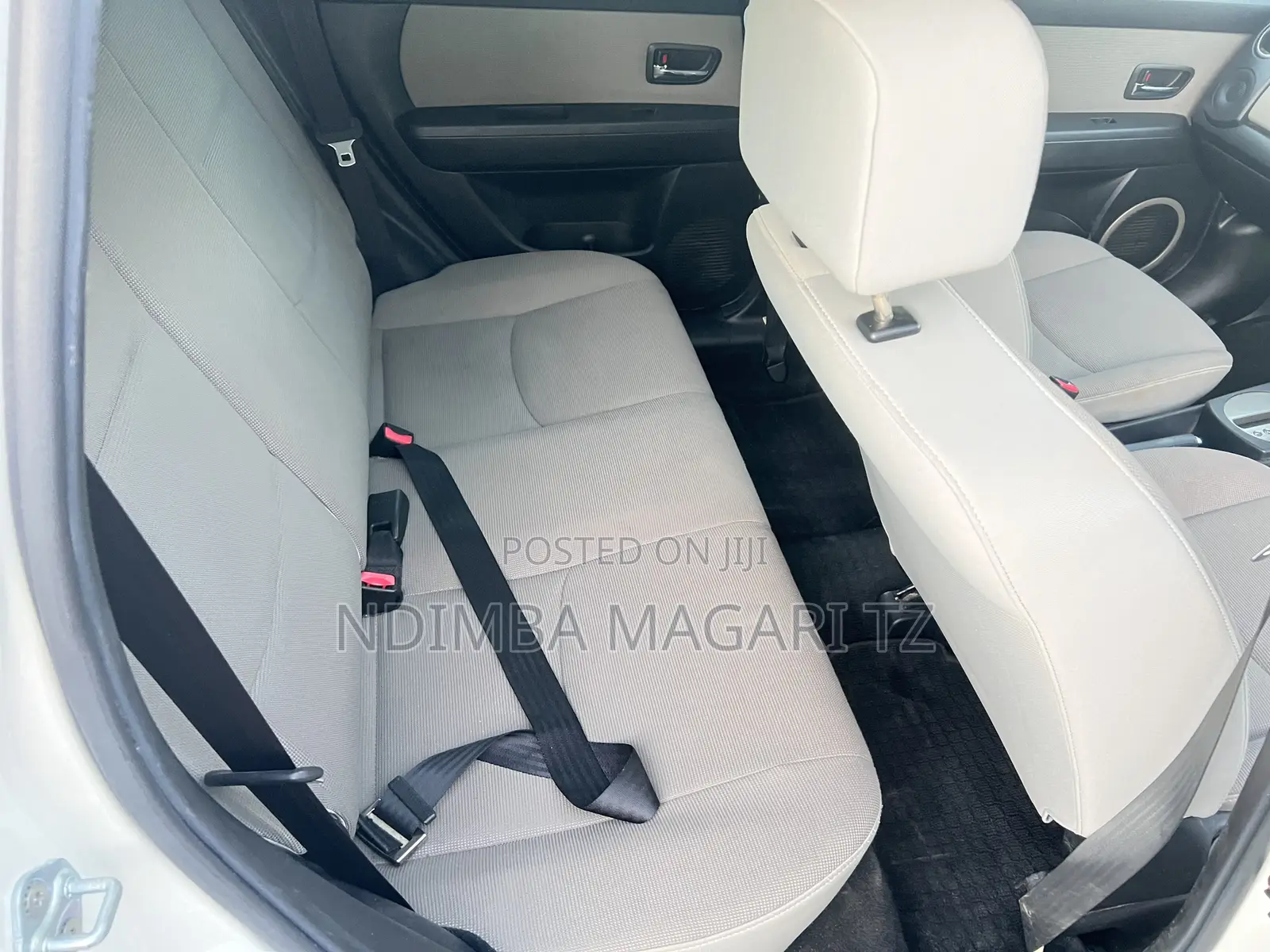 Mazda Verisa 2008 White