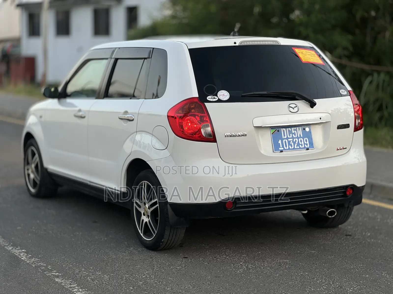 Mazda Verisa 2008 White