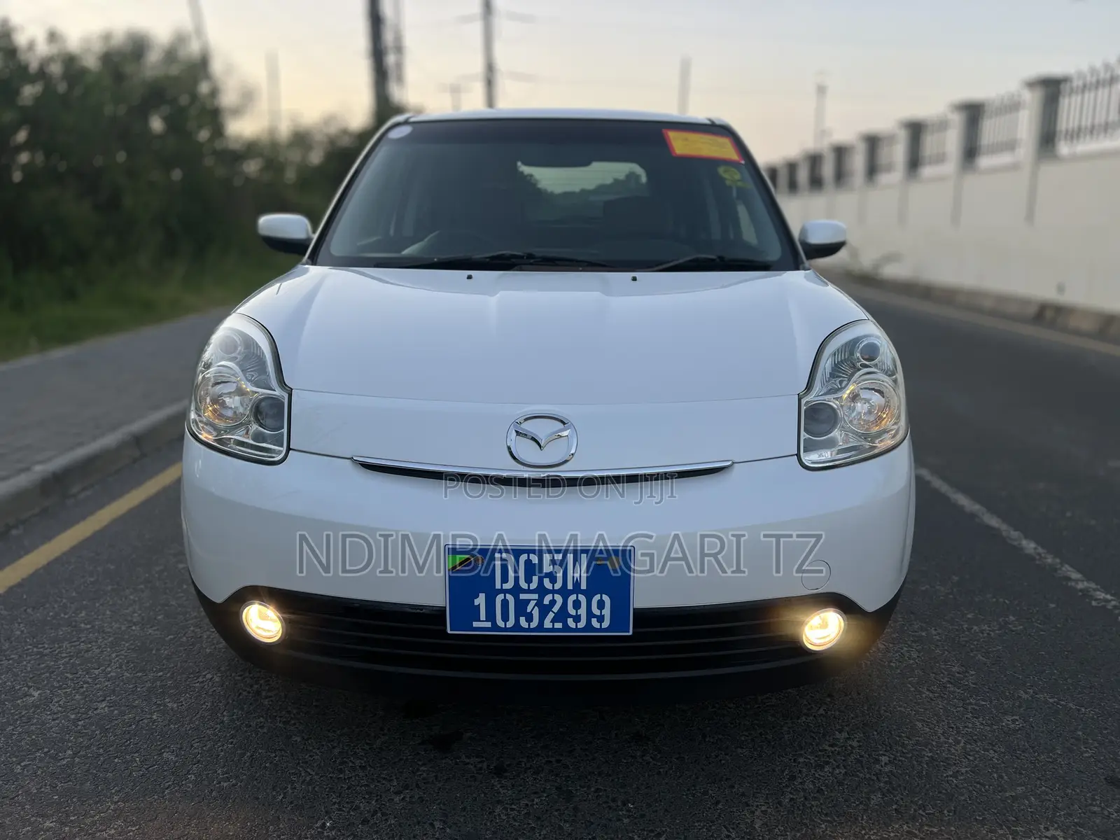 Mazda Verisa 2008 White