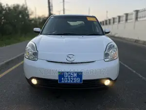 Mazda Verisa 2008 White