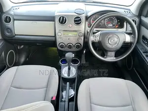 Mazda Verisa 2008 White