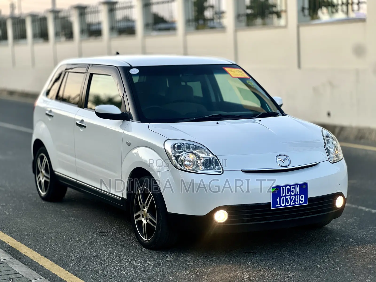 Mazda Verisa 2008 White