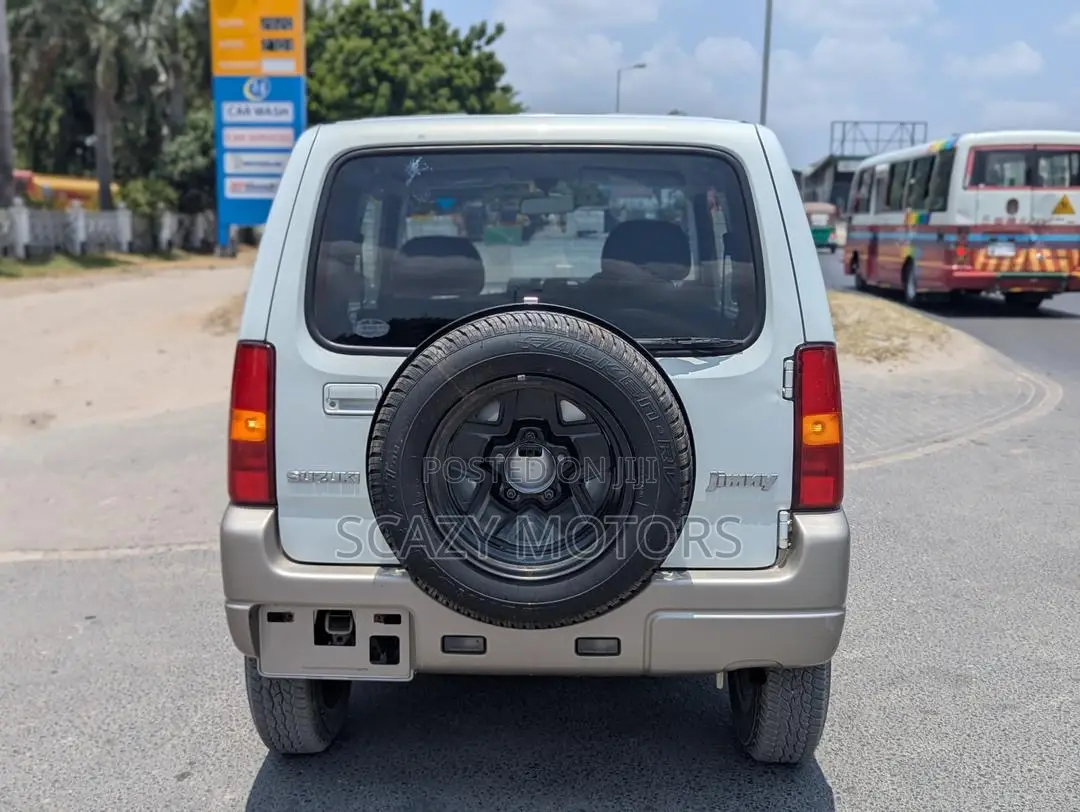 Suzuki Jimny 2001 Silver