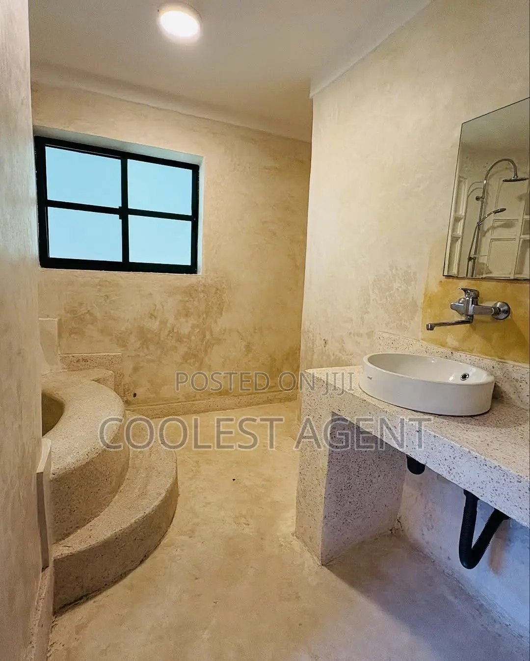 Furnished 5bdrm Villa in Msasani, Kinondoni for rent