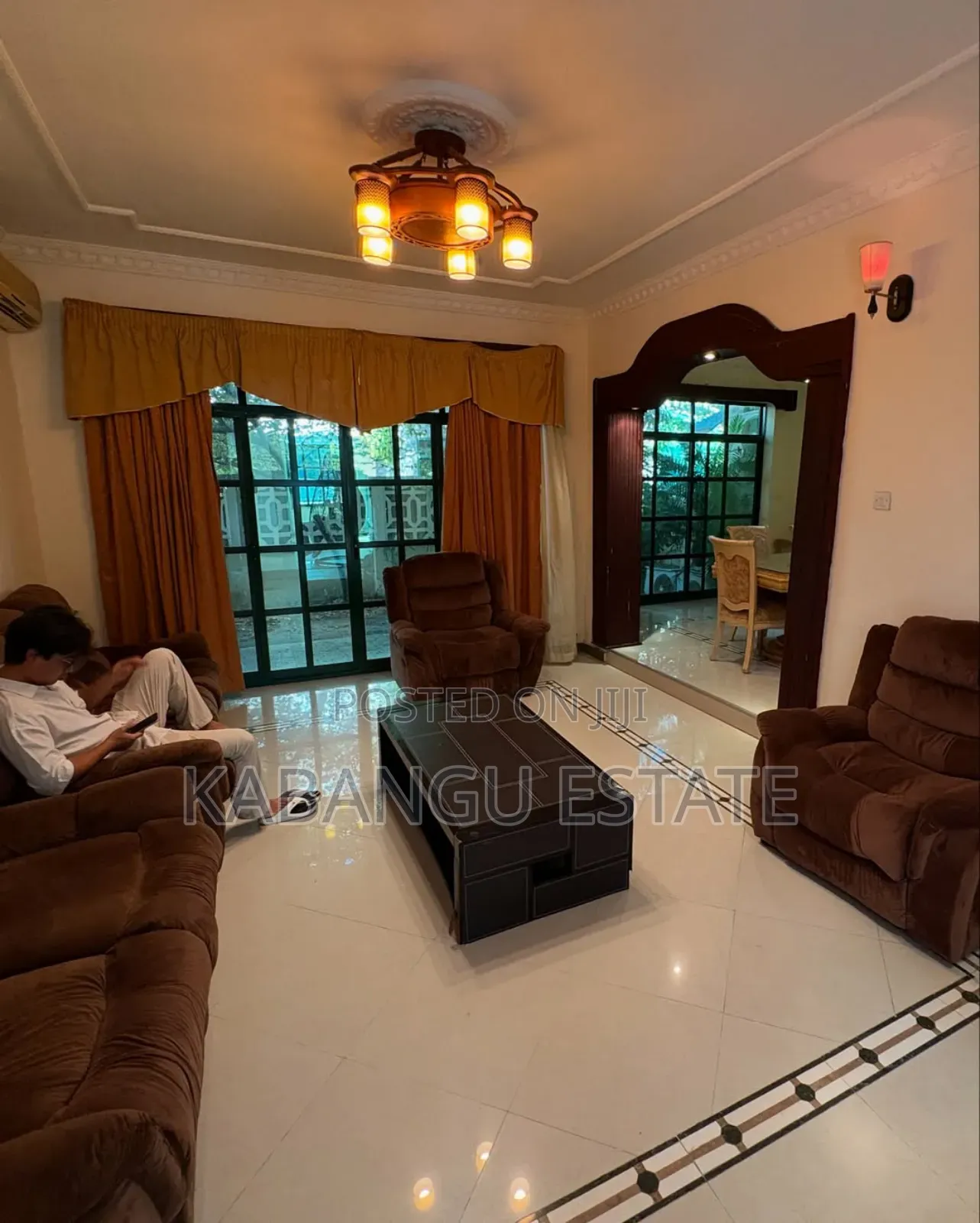 Furnished 5bdrm Villa in Mikocheni for rent