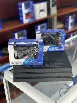 Ps4 Pro 1tb With 7games