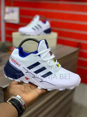 Adidas Super