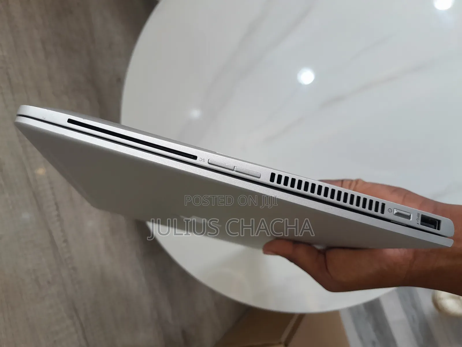 New Laptop HP EliteBook 830 8GB Intel Core I7 SSD 256GB