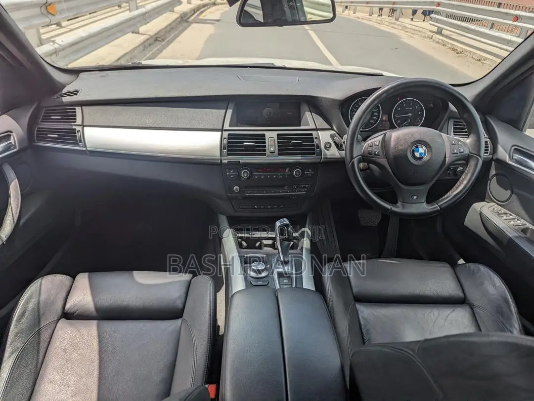 BMW X5 2010 White