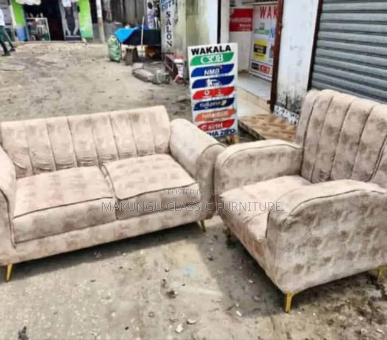 Set Sofa Ya 2:1 Kitambaa N Velvet