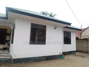 3bdrm House in Dalalipapaatzseven, Bunju for sale