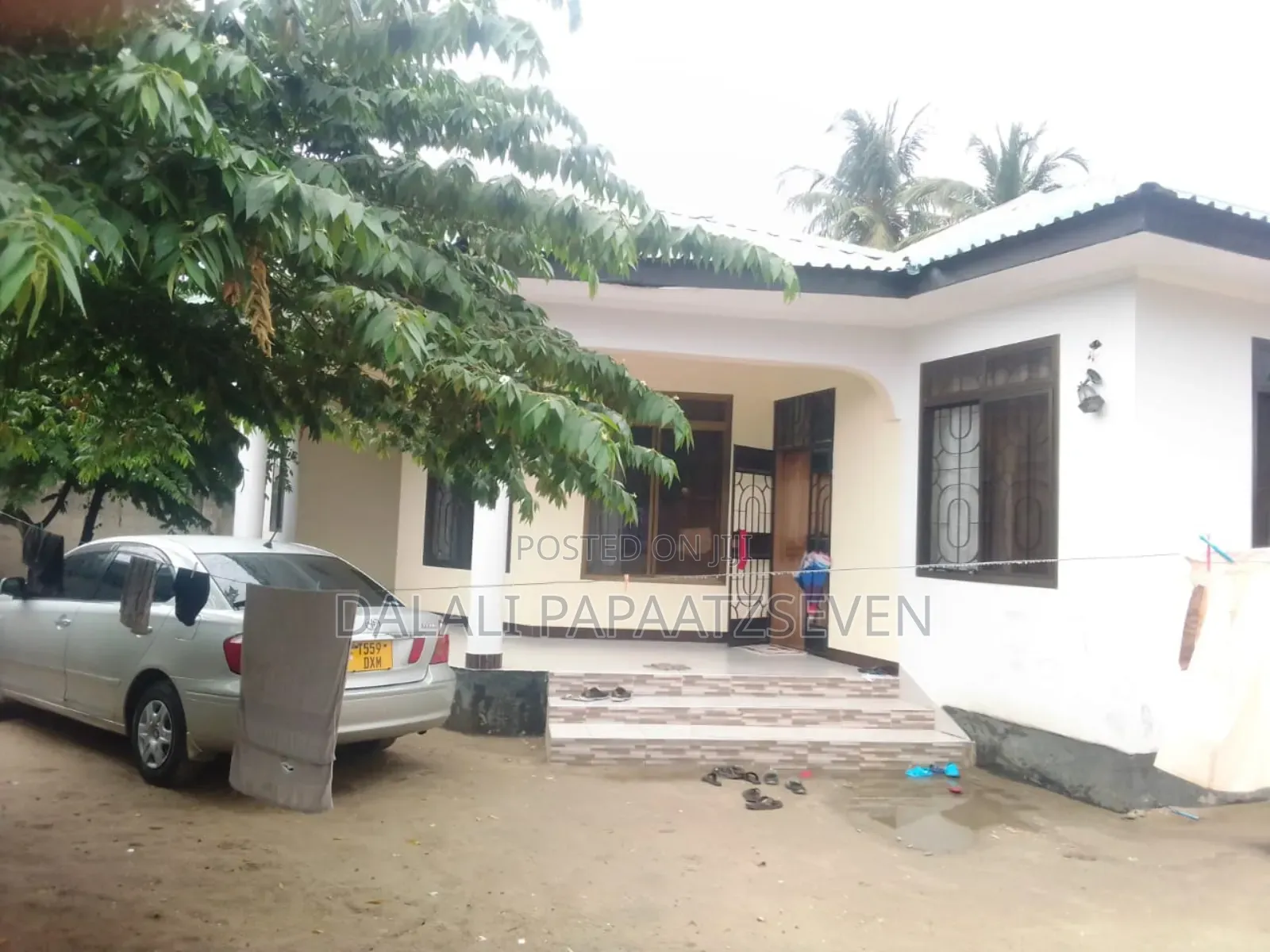 3bdrm House in Dalalipapaatzseven, Bunju for sale