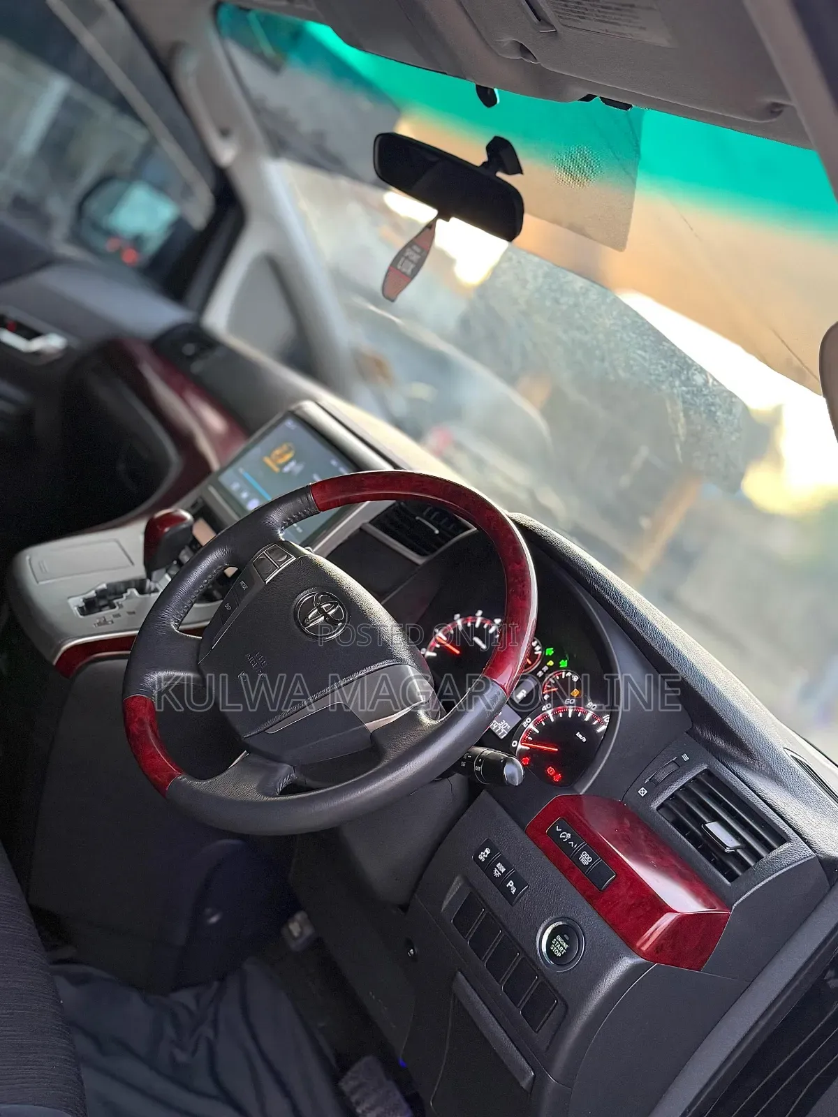 Toyota Vellfire 2009 Black