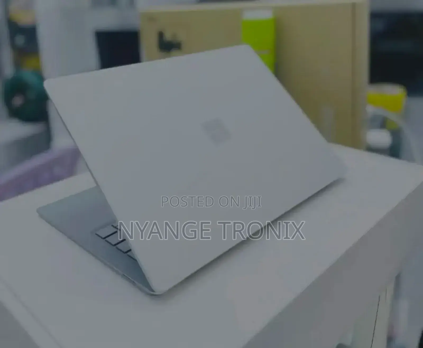 Laptop Microsoft Surface Laptop 2 8GB Intel Core I7 SSD 256GB