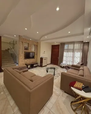 Furnished 3bdrm Villa in Ada Estate for rent