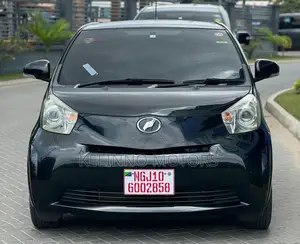 Toyota iQ 2010 Black