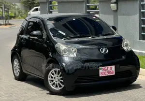 Toyota iQ 2010 Black