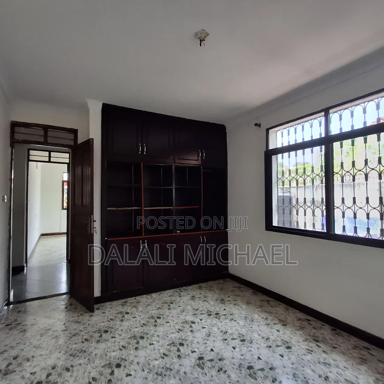 5bdrm House in Mikocheni for rent