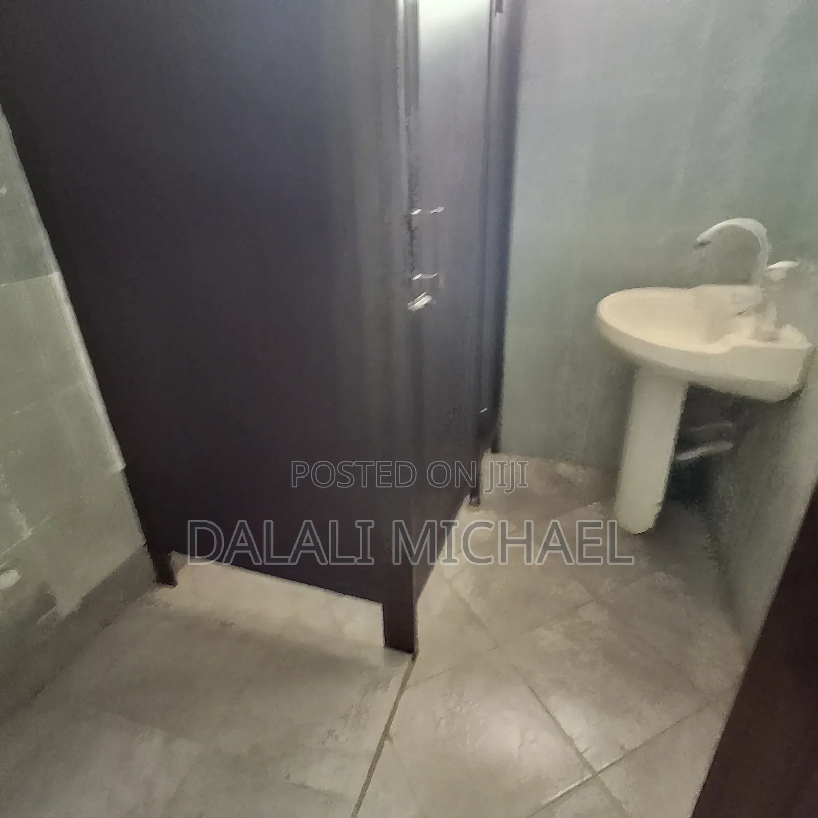 5bdrm House in Mikocheni for rent